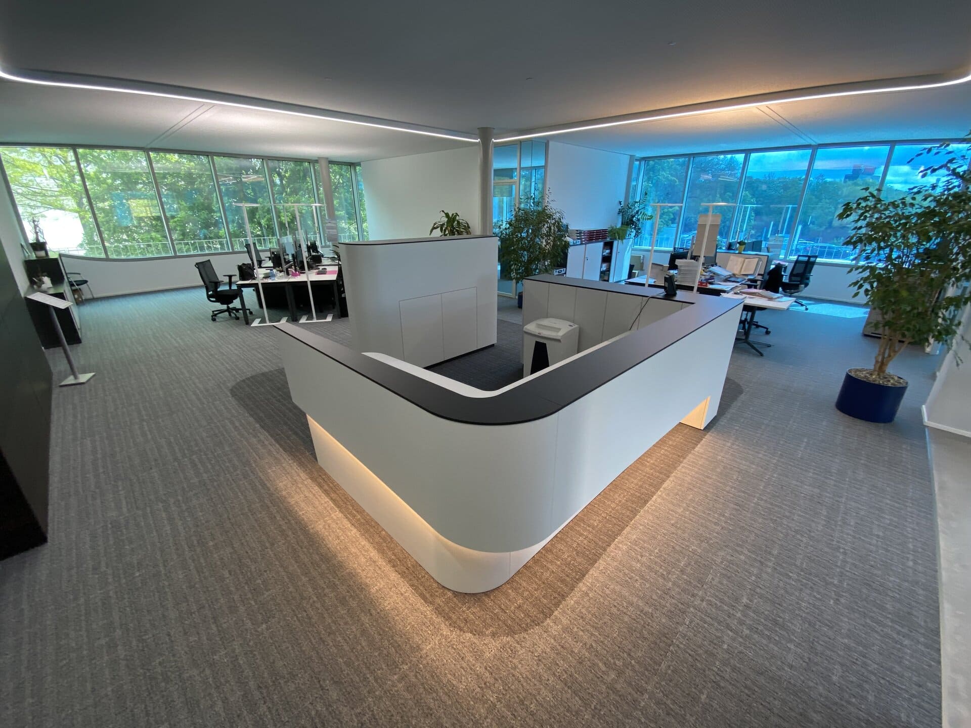 B&uuml;rom&ouml;bel in Rastatt