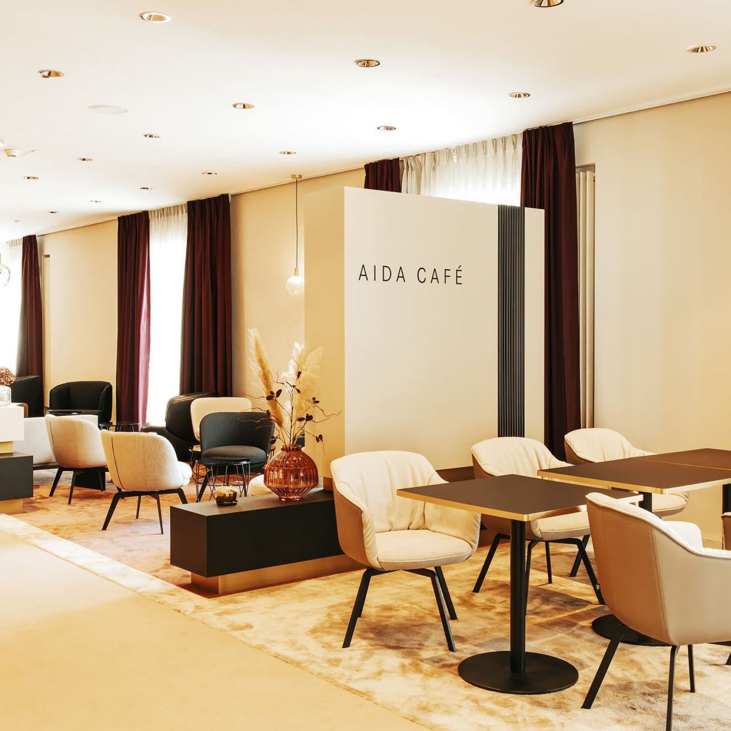 Schreibtisch vom Schreiner in Rastatt